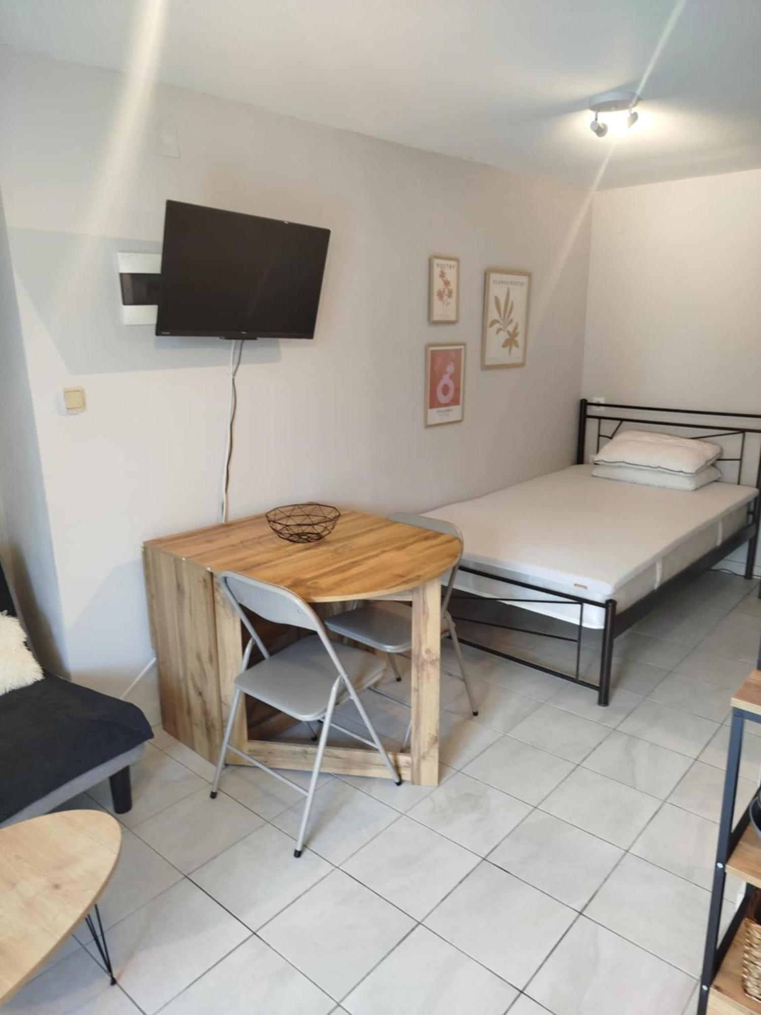 Silvia'S Apartments Corfu  Rom bilde